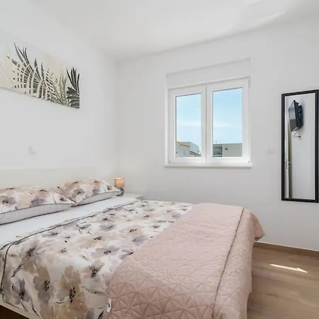 Apartman Trogir Τρογκίρ