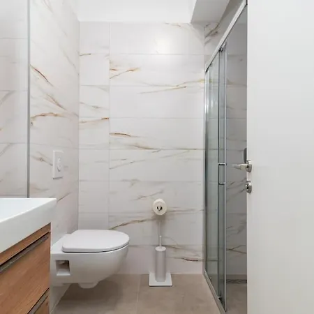 Apartman Trogir 公寓 *