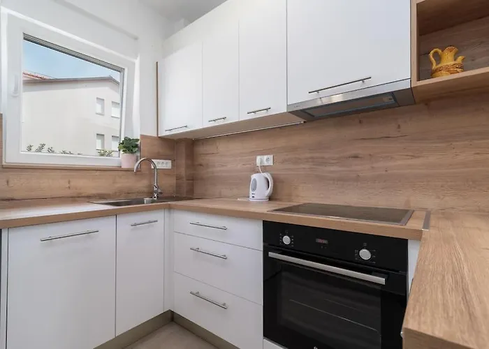 公寓 Apartman Trogir